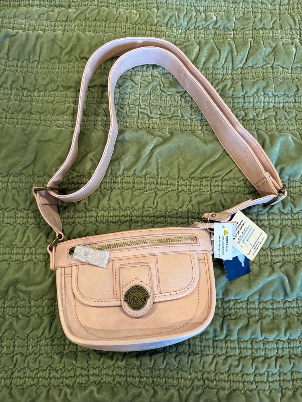 White Mountain Blush Pink Vegan Leather Crossbody NWT Multi Pocket Organizer